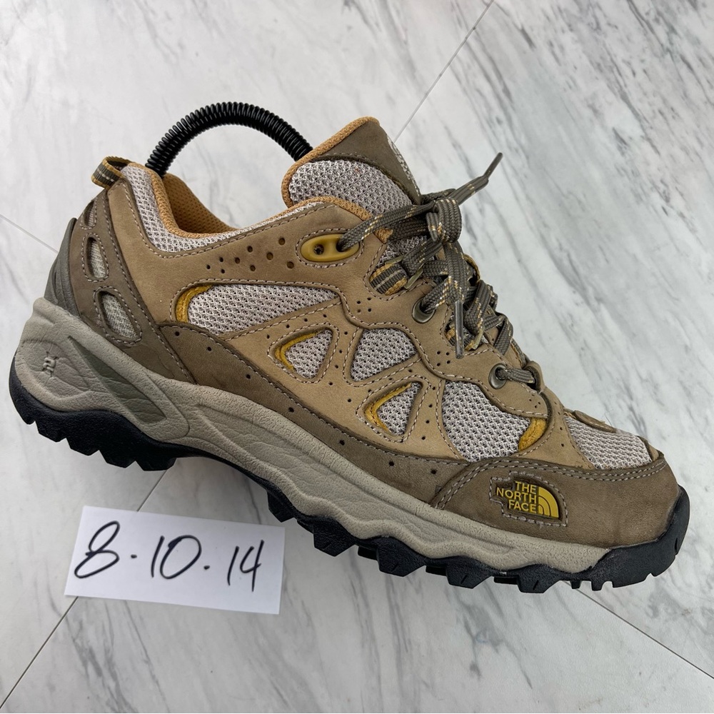 BRAND NEW! The North Face Men's Tan Brown Yellow Hiking Sneakers
